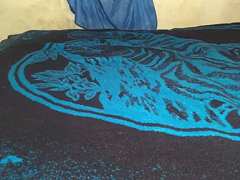 manuamador online show from February 25, 2025, 3:42 am