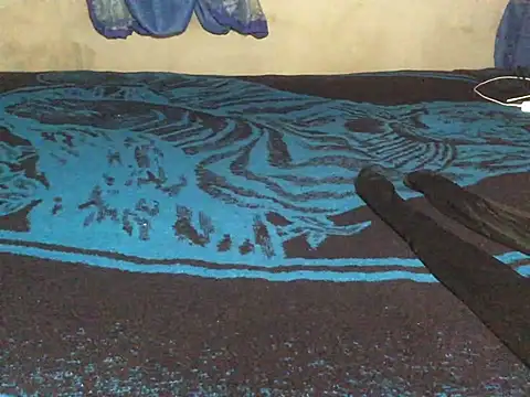 manuamador online show from March 11, 2025, 3:59 am