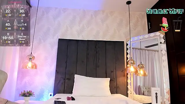 Snapshot of SHARONN____ chatting on January 27, 2025, 3:15 am SHARONN online show from January 27, 2025, 3:15 am