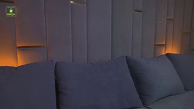 Ishtar Divine online show from February 13, 2025, 7:24 am