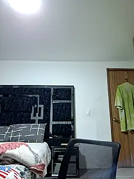 Nene1325 online show from January 25, 2025, 4:23 am