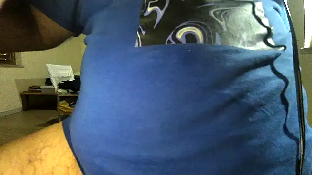 Snapshot of angel0_voglioso chatting on December 13, 2024, 9:02 am angel0 voglioso online show from December 13, 2024, 9:02 am