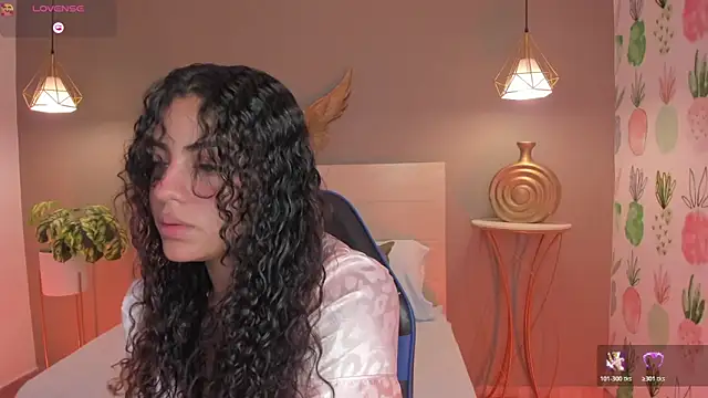 yaya23x online show from April 24, 2026, 2:25 am