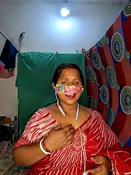 Snapshot of Real_Desi_Couple chatting on April 25, 2026, 4:59 pm Real Desi Couple online show from April 25, 2026, 4:59 pm