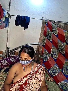 Snapshot of Real_Desi_Couple chatting on May 21, 2026, 6:26 pm Real Desi Couple online show from May 21, 2026, 6:26 pm