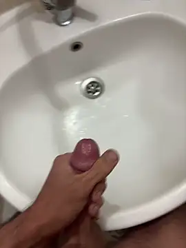 denizli18 online show from November 25, 2025, 7:25 pm