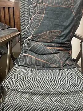 HoneyBearCpl online show from February 22, 2026, 4:05 pm