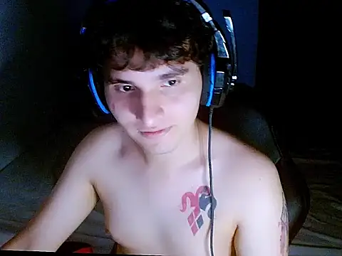 Charley quin online show from April 4, 2026, 11:46 pm