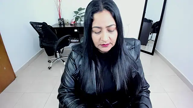 Snapshot of Adele_Sweett chatting on March 15, 2025, 11:51 am Adele Sweett online show from March 15, 2025, 11:51 am