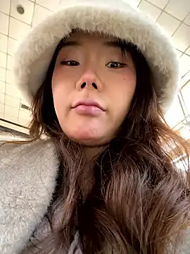 ChuChu1991 online show from January 13, 2026, 2:17 am