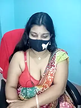 Snapshot of Hot-Angel_ chatting on December 29, 2024, 1:56 am Hot-Angel online show from December 29, 2024, 1:56 am