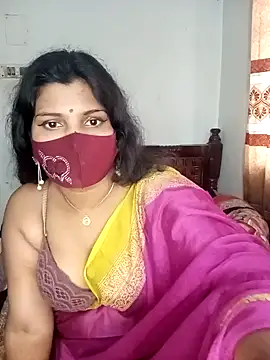 Snapshot of Hot-Angel_ chatting on January 1, 2025, 6:15 am Hot-Angel online show from January 1, 2025, 6:15 am