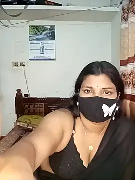 Snapshot of Hot-Angel_ chatting on January 6, 2025, 1:31 am Hot-Angel online show from January 6, 2025, 1:31 am