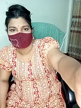 Snapshot of Hot-Angel_ chatting on January 18, 2025, 12:24 am Hot-Angel online show from January 18, 2025, 12:24 am