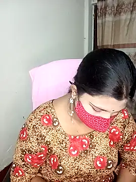 Snapshot of Hot-Angel_ chatting on February 1, 2025, 12:18 am Hot-Angel online show from February 1, 2025, 12:18 am