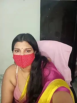 Snapshot of Hot-Angel_ chatting on March 3, 2025, 6:22 pm Hot-Angel online show from March 3, 2025, 6:22 pm