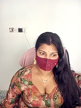 Hot-Angel  online show from November 8, 2025, 4:01 am