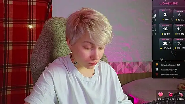 esajukyy online show from December 27, 2024, 2:54 pm