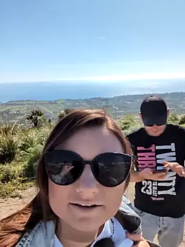 Samira-Summer online show from February 24, 2026, 9:18 am