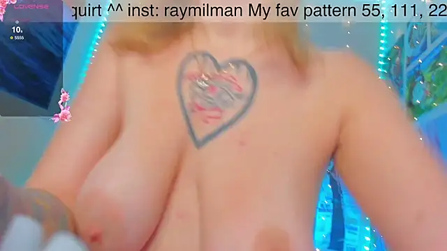 AliceMilman online show from December 13, 2024, 1:22 pm