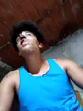 Black Diamon  online show from November 4, 2025, 11:37 pm