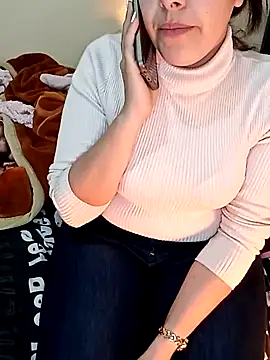 ShadiaStar online show from January 16, 2025, 7:52 pm