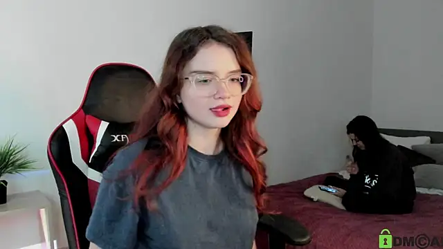 Snapshot of Sonya_Glen chatting on January 19, 2025, 2:25 am Sonya Glen online show from January 19, 2025, 2:25 am