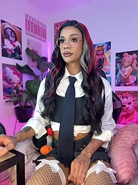 babylinsie online show from September 28, 2025, 4:40 am