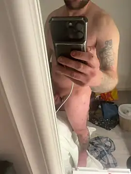 Snapshot of naughtyukcouple chatting on February 18, 2025, 12:37 am naughtyukcouple online show from February 18, 2025, 12:37 am