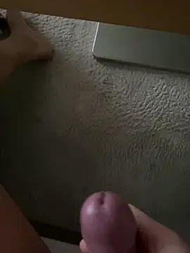 knudelboy2 online show from February 14, 2026, 1:52 pm