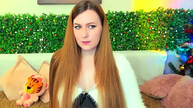 liya gorgeous online show from December 24, 2024, 12:44 pm