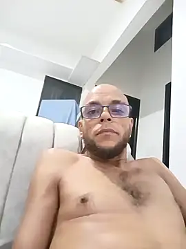 Snapshot of Charly_BC_Dirty chatting on December 12, 2024, 8:25 am Charly BC Dirty online show from December 12, 2024, 8:25 am