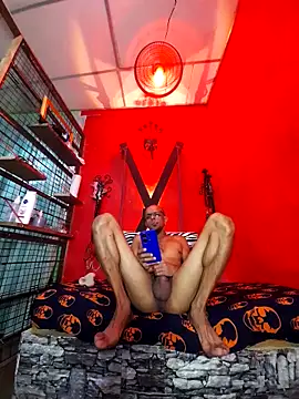 Snapshot of Charly_BC_Dirty chatting on October 26, 2025, 9:21 pm Charly BC Dirty online show from October 26, 2025, 9:21 pm