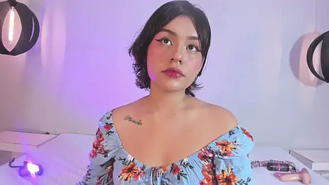  sowy venus  online show from February 20, 2025, 12:36 pm