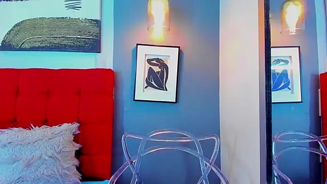 Snapshot of _Natassia_Dreams chatting on March 16, 2025, 6:12 pm Natassia Dreams online show from March 16, 2025, 6:12 pm