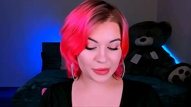 evaharve online show from February 5, 2025, 10:44 pm