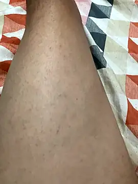 Snapshot of Henrico chatting on September 21, 2025, 11:06 pm Henrico online show from September 21, 2025, 11:06 pm