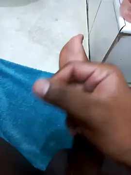 Snapshot of Sam123a chatting on February 25, 2026, 5:33 pm Sam123a online show from February 25, 2026, 5:33 pm