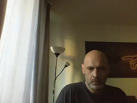 Snapshot of Avamereandmikel chatting on November 28, 2025, 2:53 pm Avamereandmikel online show from November 28, 2025, 2:53 pm