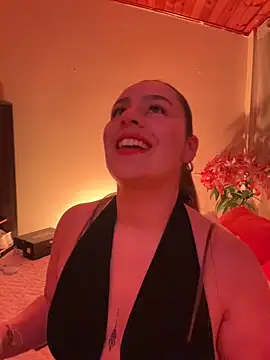 Gabriela-Parker  online show from November 22, 2025, 11:59 pm