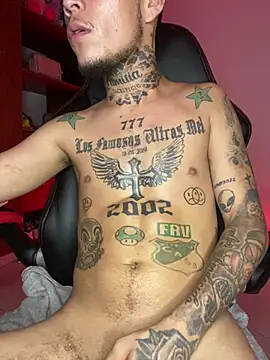 Snapshot of Junihn0 chatting on January 30, 2025, 11:34 pm Junihn0 online show from January 30, 2025, 11:34 pm