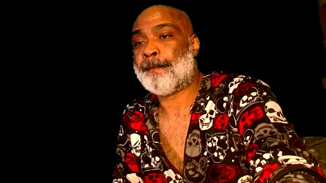 sinnernoir online show from January 15, 2025, 3:18 pm