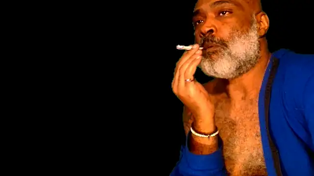 sinnernoir online show from January 16, 2025, 5:33 pm