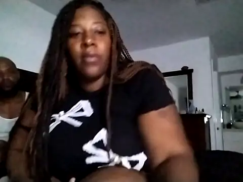 Snapshot of Eboni03 chatting on June 29, 2026, 3:35 am Eboni03 online show from June 29, 2026, 3:35 am