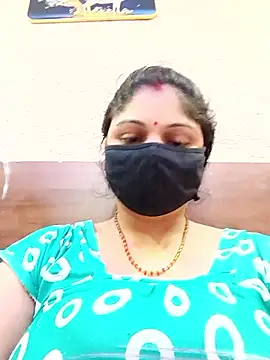 Cute-Aadhvita online show from February 1, 2026, 2:32 am