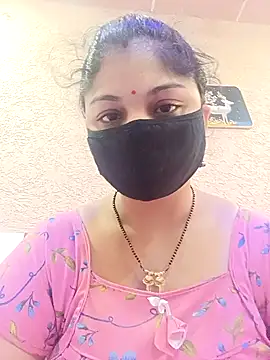 Cute-Aadhvita online show from May 12, 2026, 12:52 am
