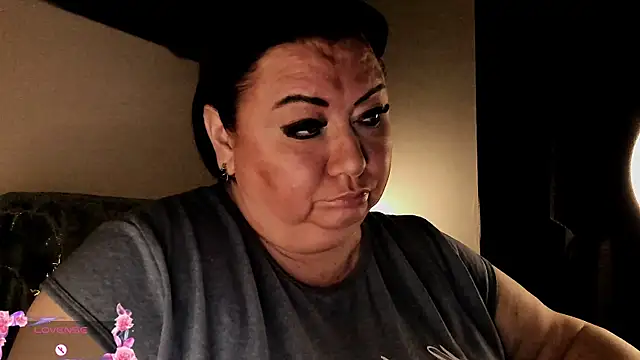 SexxyDreams1 online show from September 19, 2025, 11:27 pm