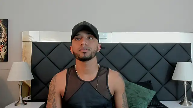 Robin Rief online show from November 7, 2025, 3:17 am