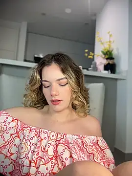 NicoleCut online show from June 1, 2026, 9:44 am