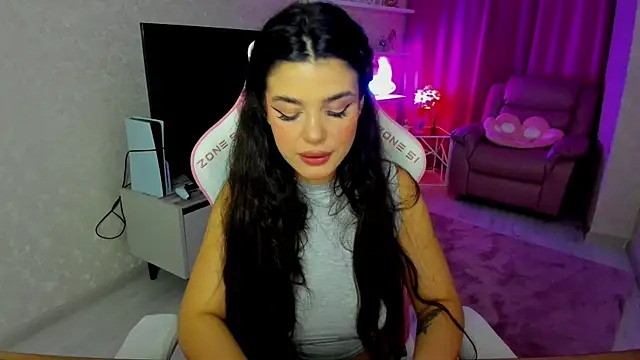 AlluringAriel online show from November 10, 2025, 6:18 pm